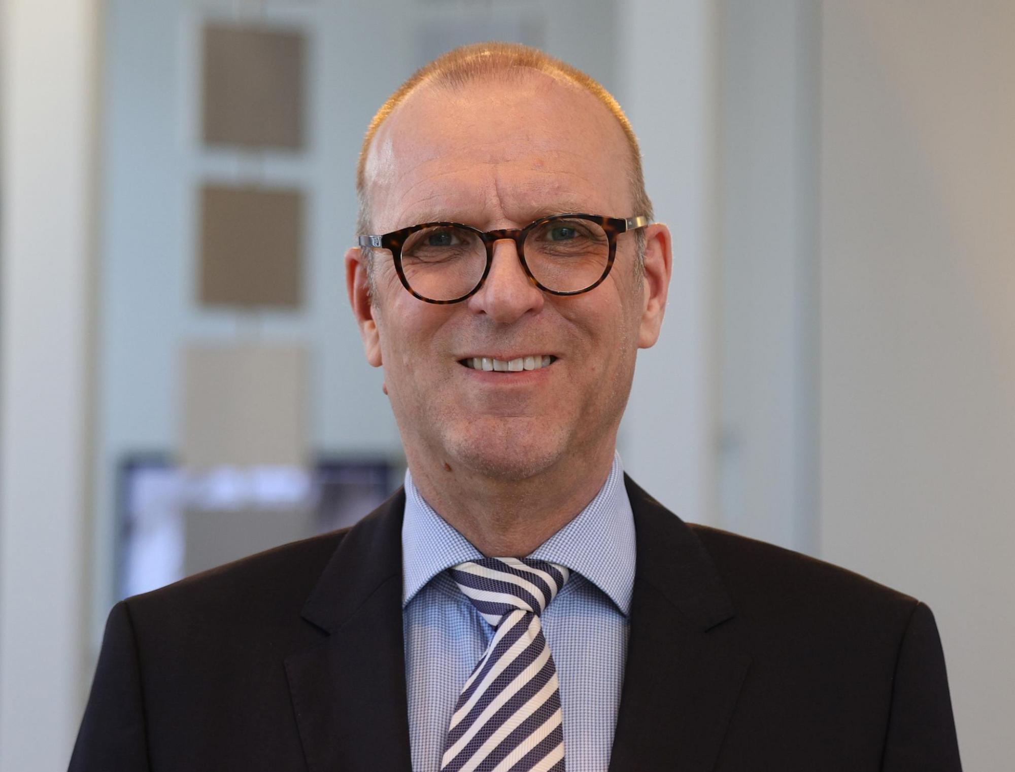 nora systems erweitert Geschäftsleitung / Werksleiter Rob Heeres übernimmt zusätzlichen Aufgabenbereich